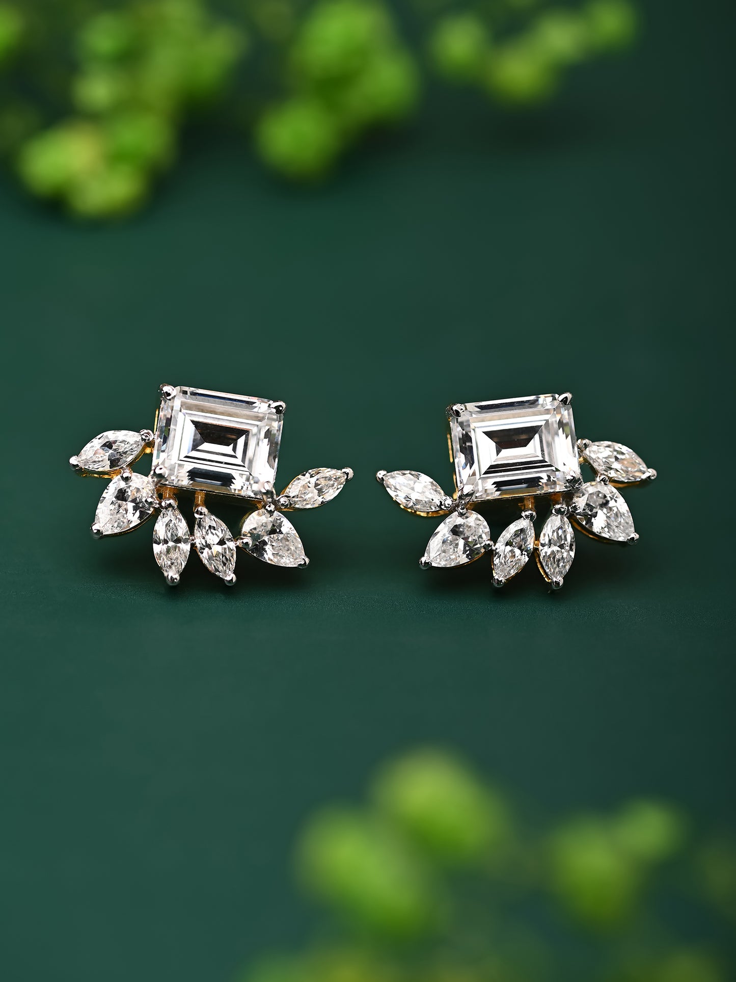 Elegant Swarovski Earrings Studs